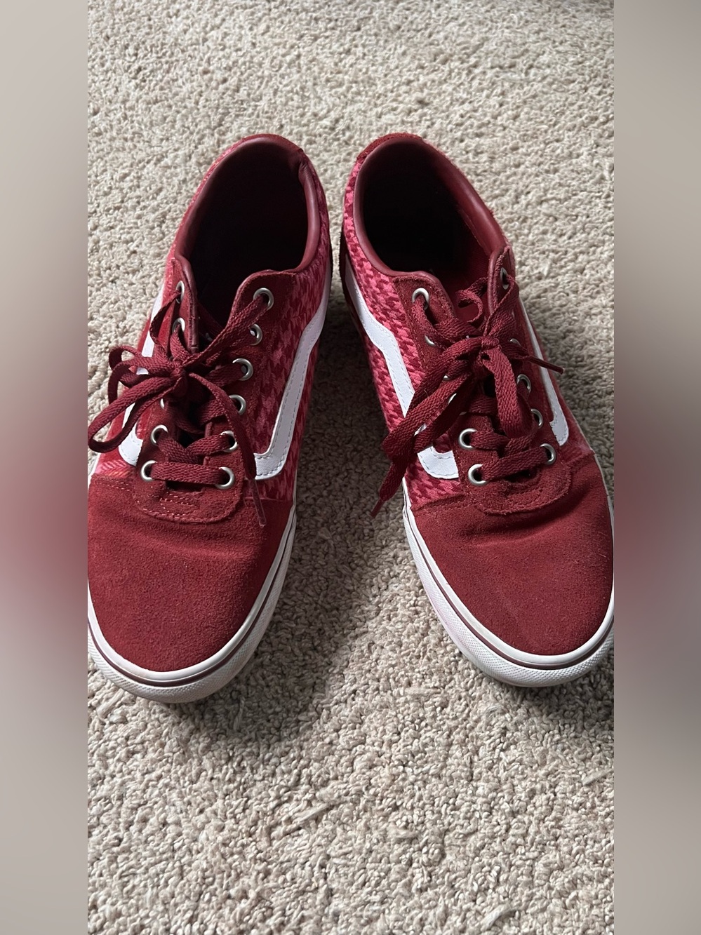 Vans Women's Maroon Lace-Up Sneakers with White Side Stripe